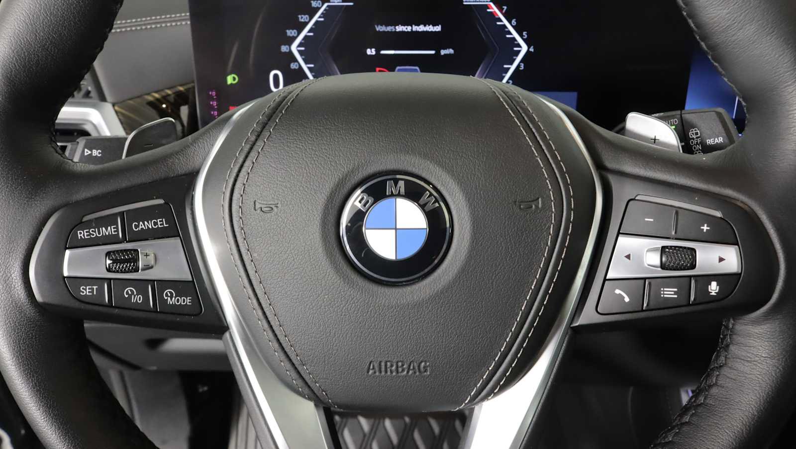 Used 2026 BMW X5 xDrive40i AWD/4WD image 17