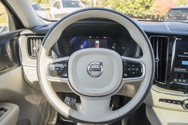 Used 2024 Volvo XC60 T8 Plus w/ Protection Package Premier AWD/4WD image 29