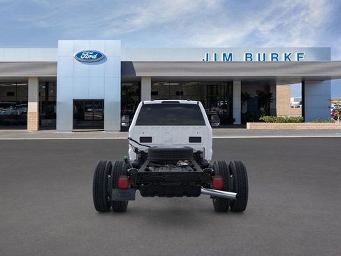 New 2026 Ford F450 XL w/ XL Chrome Package image 6