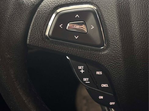 Used 2017 Lincoln MKC Premiere image 19