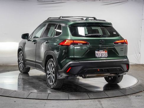 Certified 2022 Toyota Corolla Cross XLE w/ Convenience Package AWD/4WD image 2