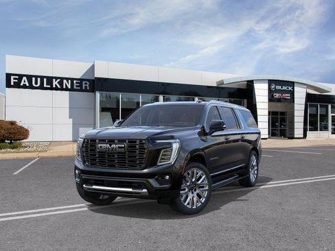 New 2026 GMC Yukon XL Denali Ultimate w/ LPO, Floor Liner Package AWD/4WD image 8