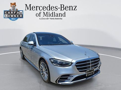 Used 2021 Mercedes-Benz S 500 4MATIC image 1