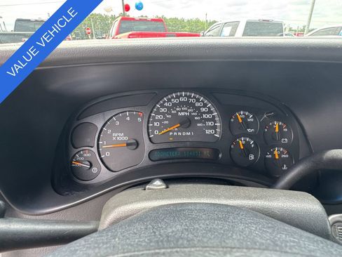 Used 2006 Chevrolet Silverado 2500 LT w/ Heavy-Duty Power Package RWD image 25