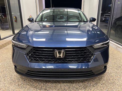 Used 2024 Honda Accord EX image 6