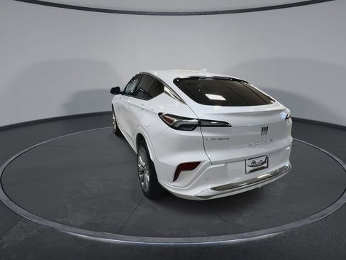 New 2025 Buick Envista Avenir image 7