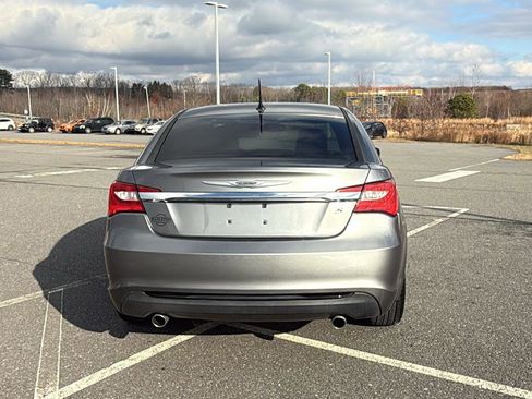 Used 2013 Chrysler 200 Limited w/ Sun/Sound Group image 9