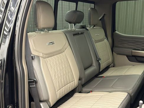 Used 2026 Ford F450 Platinum w/ Platinum Plus Package image 43