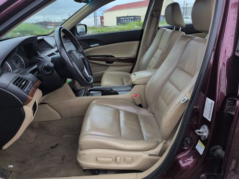 Used 2011 Honda Accord EX-L image 10