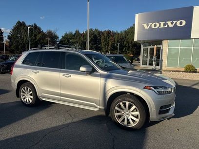 Used 2016 Volvo XC90 T6 Momentum w/ Momentum Plus Package