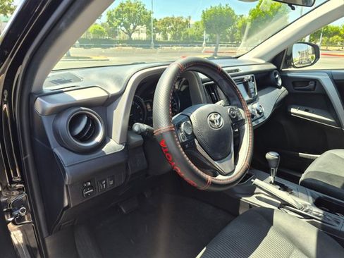 Used 2017 Toyota RAV4 LE w/ Carpet Mat Package FWD image 10