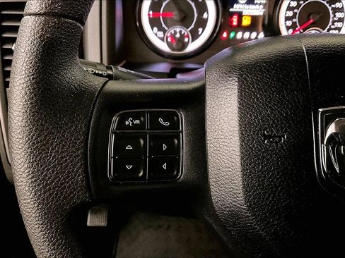 Used 2019 RAM 1500 Express image 18