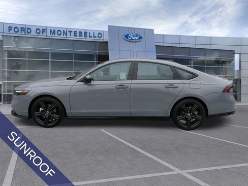 Used 2024 Honda Accord Sport image 6