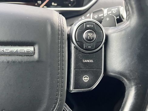 Used 2015 Land Rover Range Rover Supercharged AWD/4WD image 33