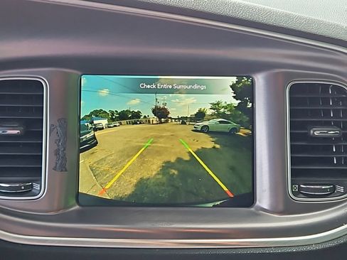 Used 2020 Dodge Charger SXT AWD/4WD image 17