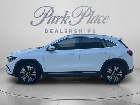 Used 2025 Mercedes-Benz GLA 250 image 2