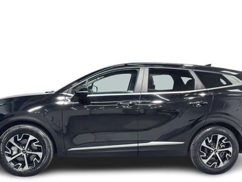 Used 2023 Kia Sportage EX image 1