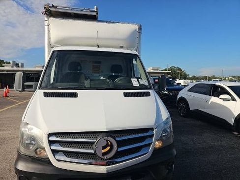 Used 2018 Mercedes-Benz Sprinter 3500 w/ Swivel Seat Package image 2