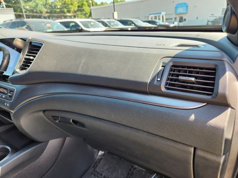 Certified 2023 Honda Passport EX-L image 17