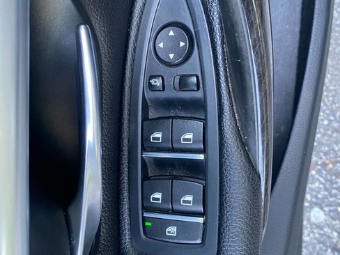 Used 2017 BMW 340i xDrive Sedan AWD/4WD image 15