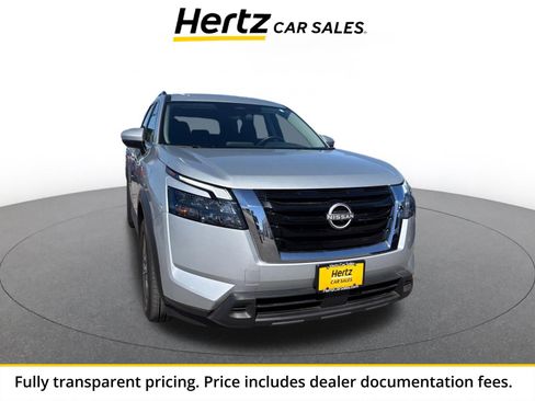 Used 2025 Nissan Pathfinder SV AWD/4WD image 1