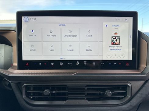 New 2026 Ford Bronco Sport Outer Banks w/ Outer Banks Tech Package+ AWD/4WD image 38