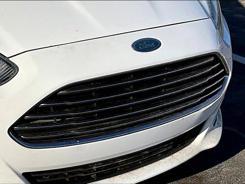 Used 2014 Ford Fiesta S image 25