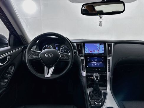 Used 2019 INFINITI Q50 Luxe w/ Essential Package (3.0T Luxe) RWD image 25
