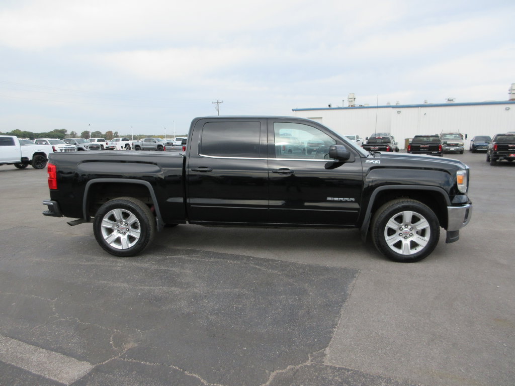 Used 2014 GMC Sierra 1500 SLE w/ SLE Value Package AWD/4WD image 4