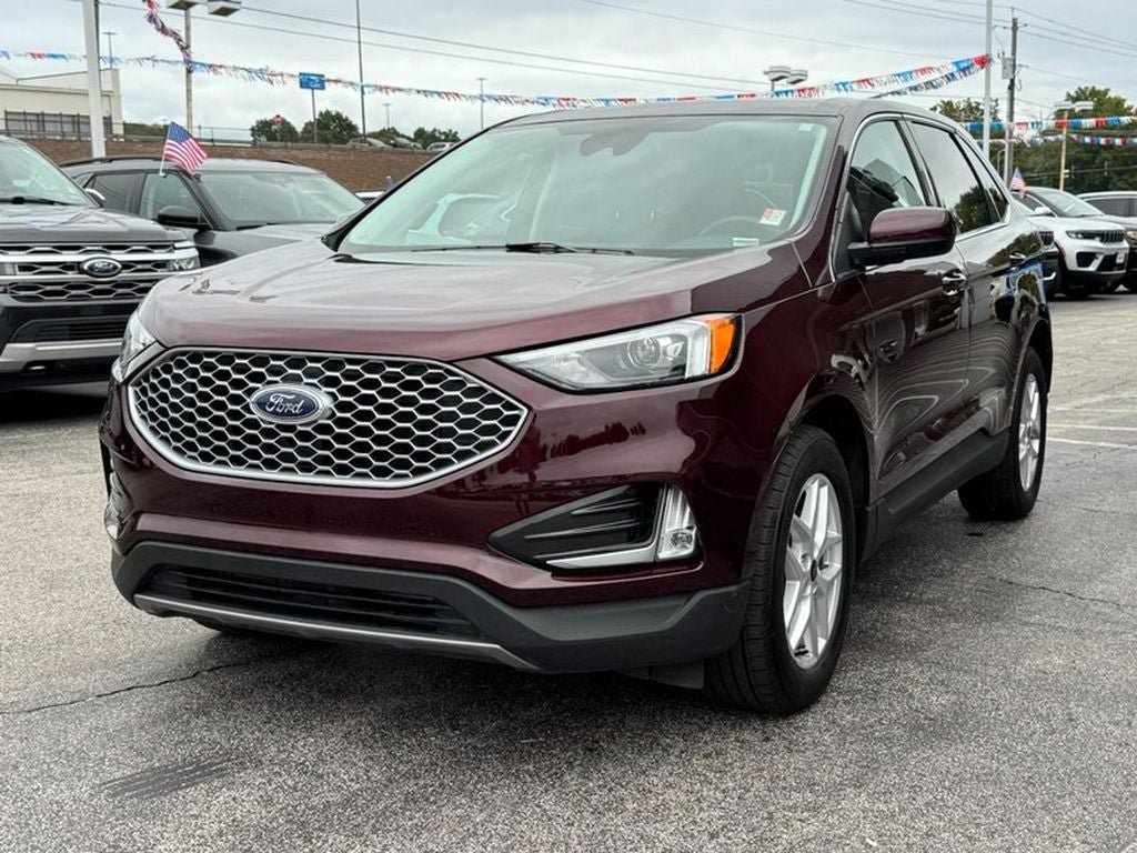Used 2023 Ford Edge SEL w/ Convenience Package AWD/4WD image 9