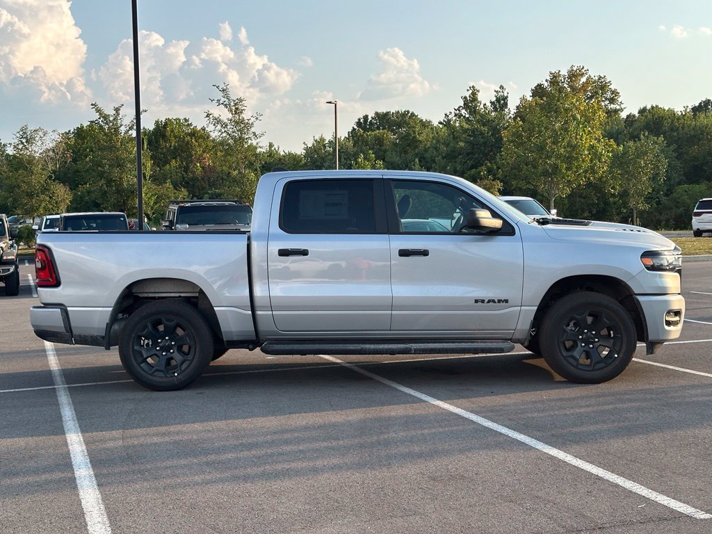 New 2026 RAM 1500 Express AWD/4WD image 8