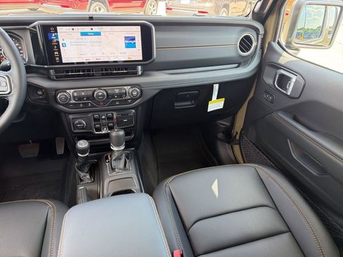 New 2026 Jeep Gladiator Sport AWD/4WD image 27