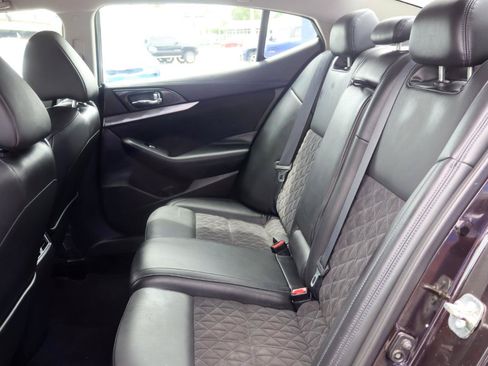 Used 2016 Nissan Maxima SR FWD image 17