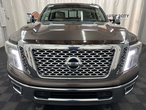 Used 2016 Nissan Titan SL AWD/4WD image 5