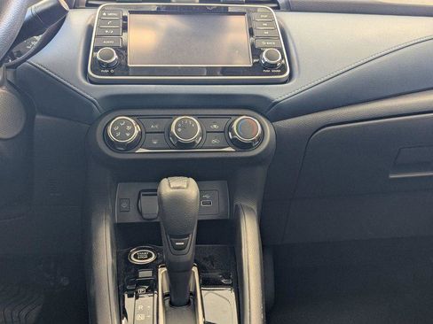 New 2025 Nissan Versa SV w/ Trunk Package FWD image 20