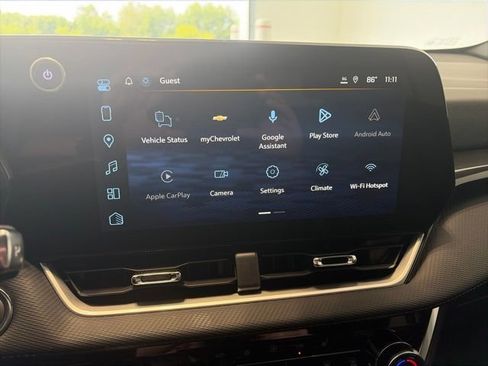 New 2027 Chevrolet Equinox LT w/ Convenience Package II FWD image 20