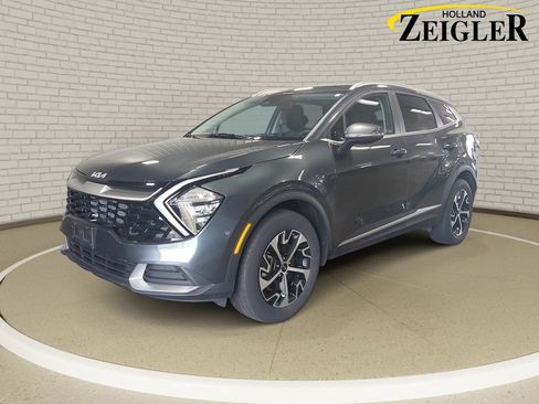 Used 2023 Kia Sportage EX AWD/4WD image 1