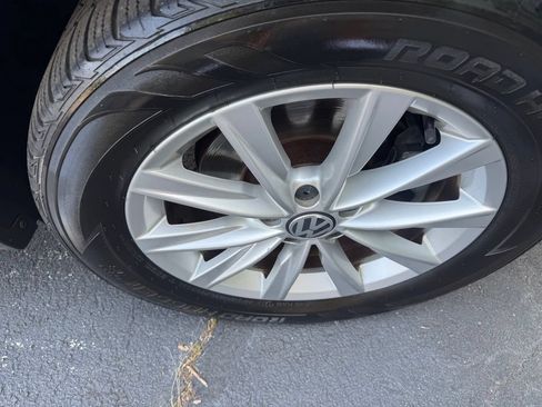 Used 2014 Volkswagen Tiguan SE FWD image 10