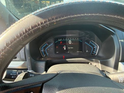 Used 2019 Honda Odyssey EX image 12