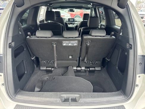 Used 2023 Honda Odyssey Sport image 16