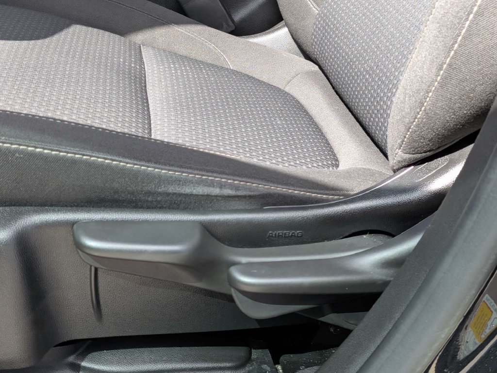 Used 2020 GMC Acadia SLE w/ LPO, Floor Liner Package AWD/4WD image 19