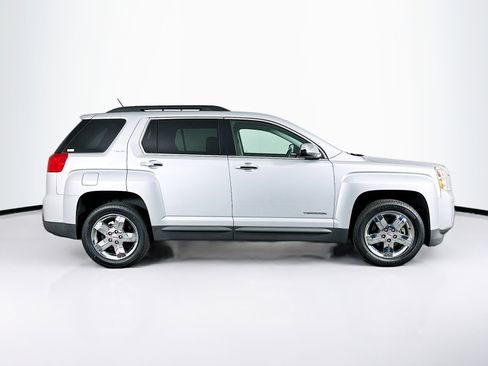 Used 2013 GMC Terrain SLE w/ Chrome Package image 10