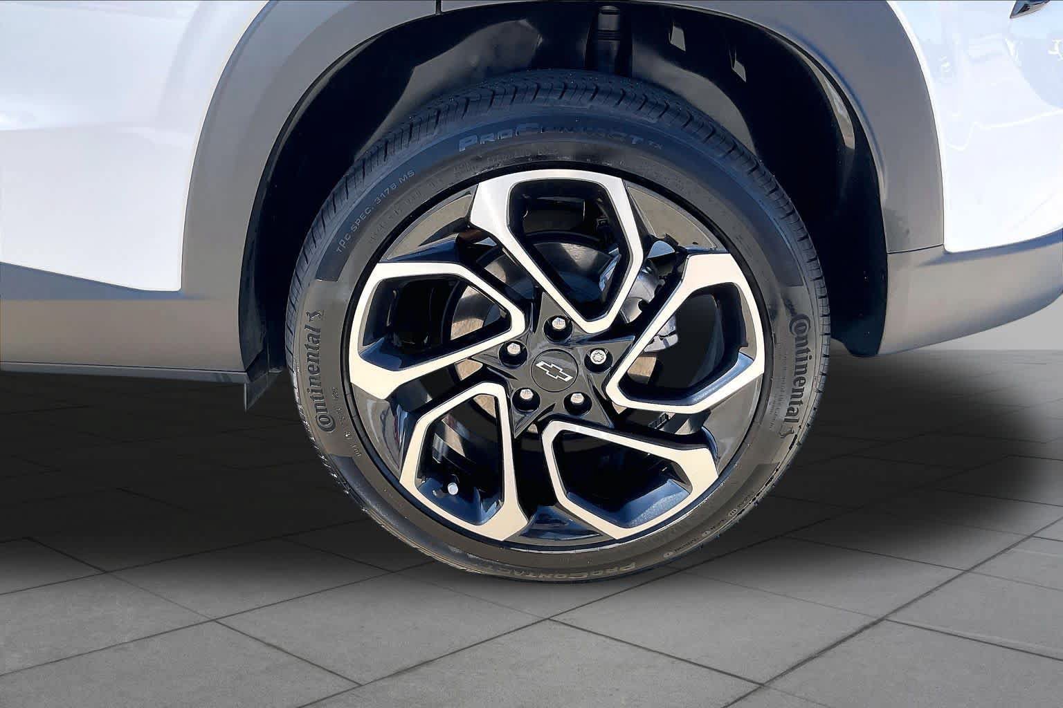 Used 2026 Chevrolet Trax RS w/ Driver Confidence Package FWD image 11