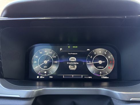 Used 2023 Kia Sorento SX image 20