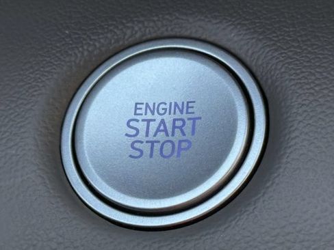 Used 2023 Hyundai Elantra SEL FWD image 33