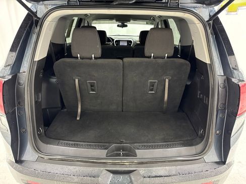 Used 2019 GMC Acadia SLE image 13