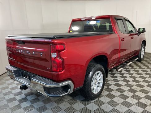 Used 2021 Chevrolet Silverado 1500 LT AWD/4WD image 10