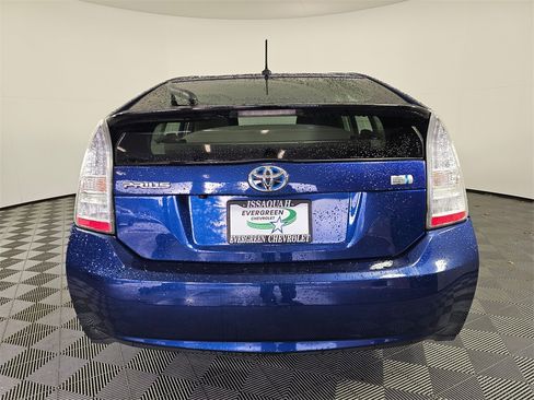 Used 2010 Toyota Prius Three image 6