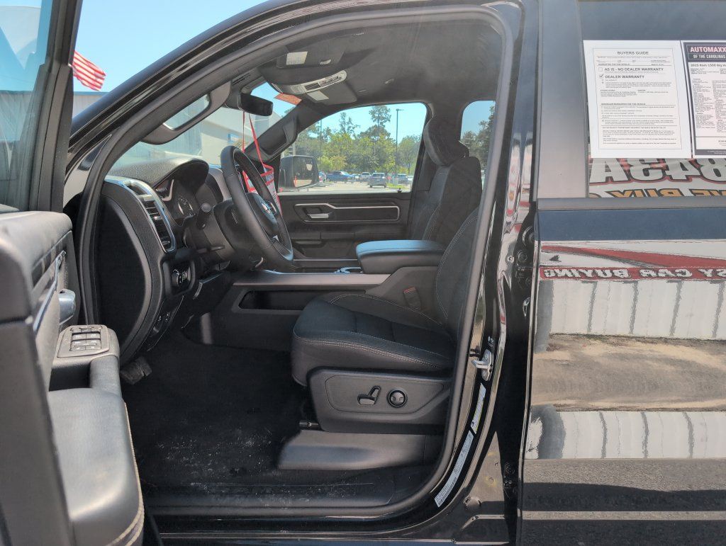 Used 2025 RAM 1500 Big Horn AWD/4WD image 10