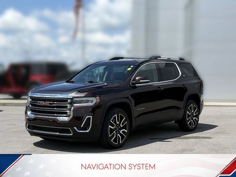Used 2021 GMC Acadia SLT w/ LPO, Black Accent Package FWD image 2